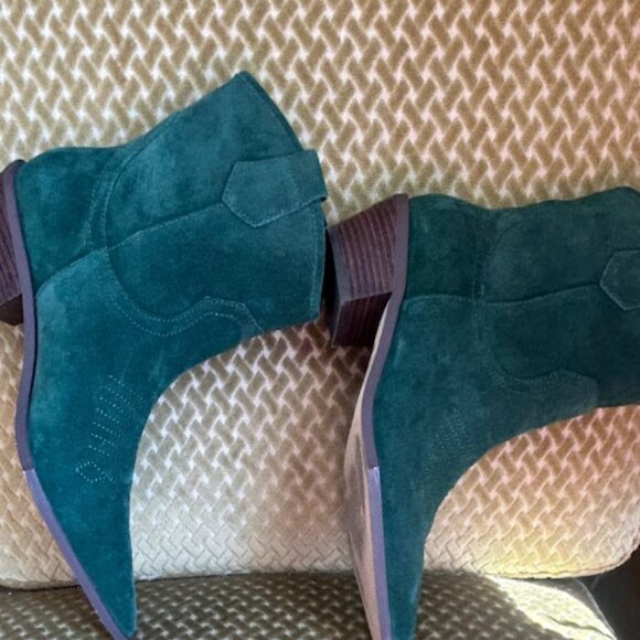 Intentionally Blank Kari Forest Suede Stitch Cushion Western Pull On Ankle Boots - Picture 11 of 16